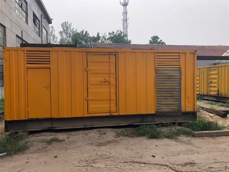 息县发电机出租进行负载测试时，电瓶电量不足的具体判断标准是什么？