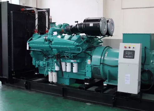 息县发电机如何选择合适的除垢剂来清洗水冷式机油散热器？